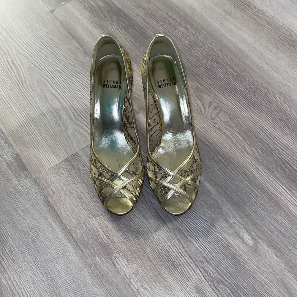Stuart Wietzman Filgre Gold, Sparkly, Peak-a-boo High/Kitten Heels Size 7